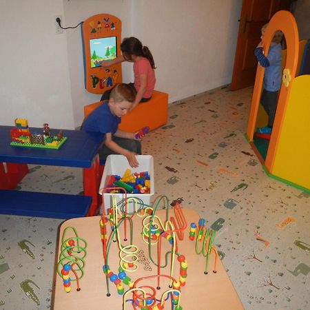 Hotel Garni Romantik Fügen Εξωτερικό φωτογραφία