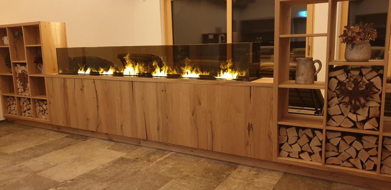 Hotel Garni Romantik Fügen Εξωτερικό φωτογραφία