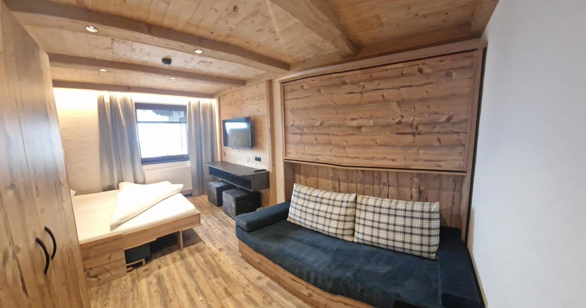 Hotel Garni Romantik Fügen Εξωτερικό φωτογραφία