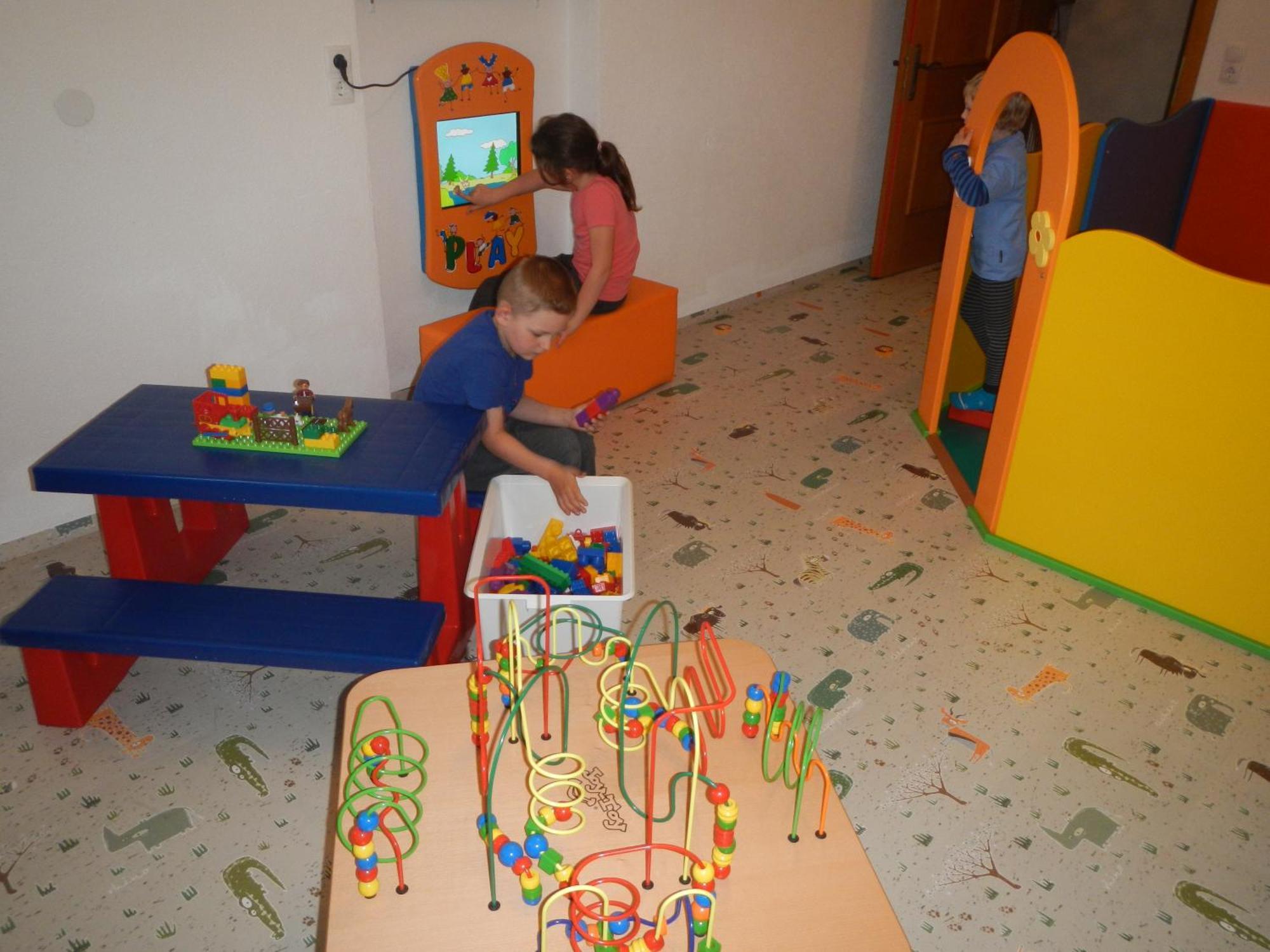 Hotel Garni Romantik Fügen Εξωτερικό φωτογραφία